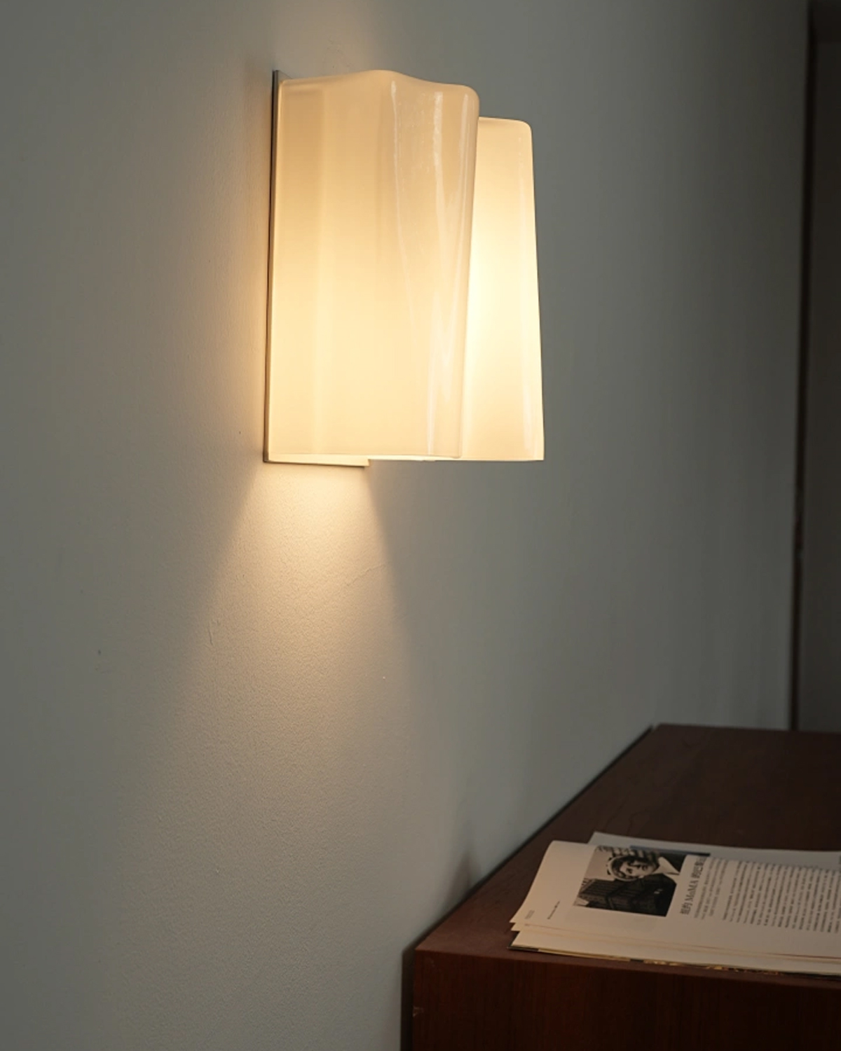 Cloud Glass Wall Lamp