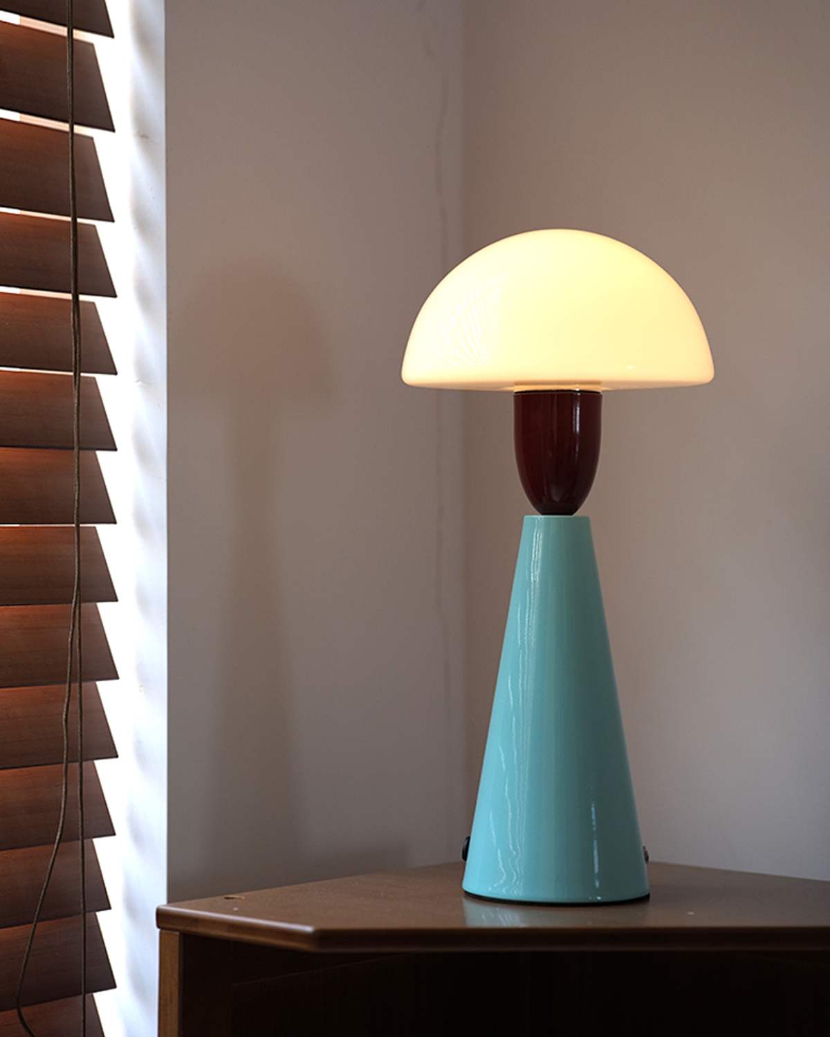 Color Pop Mushroom Table Lamp