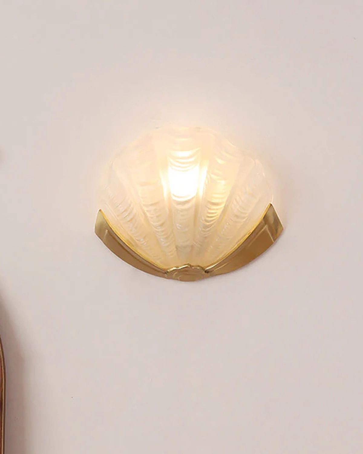 Coral Bay Wall Lamp