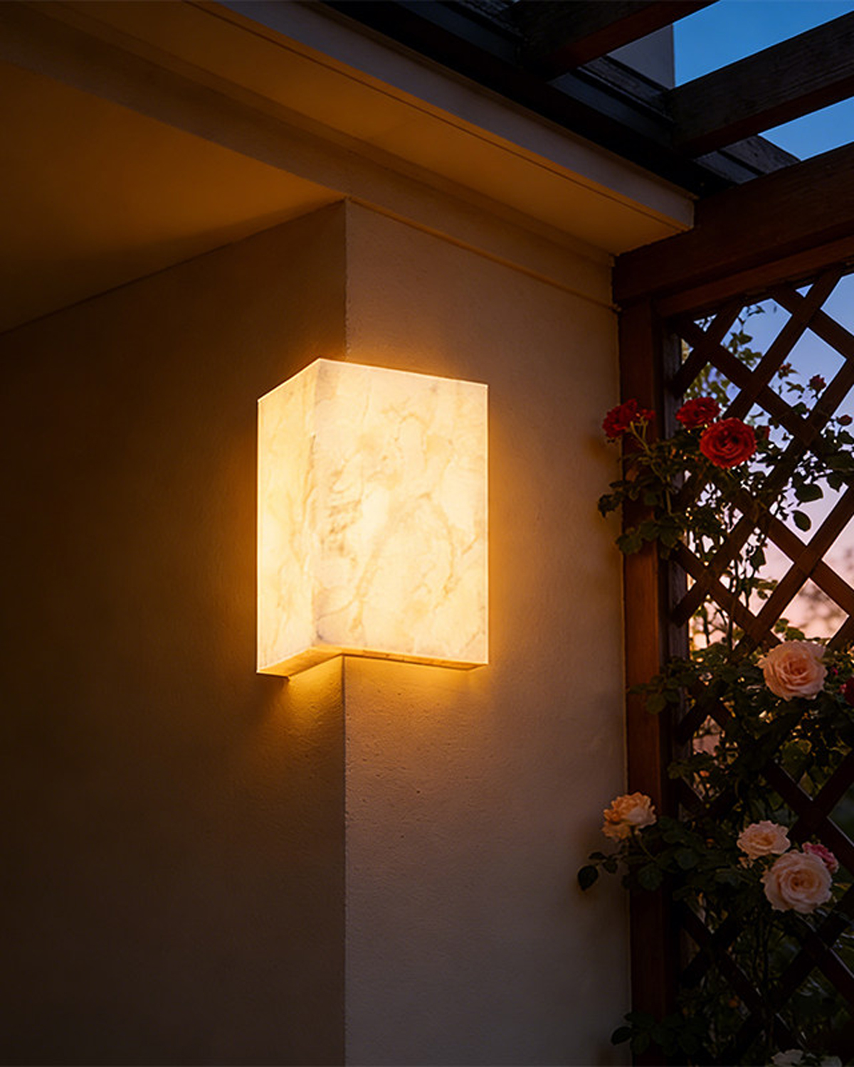 Corner Glow Alabaster Wall Light