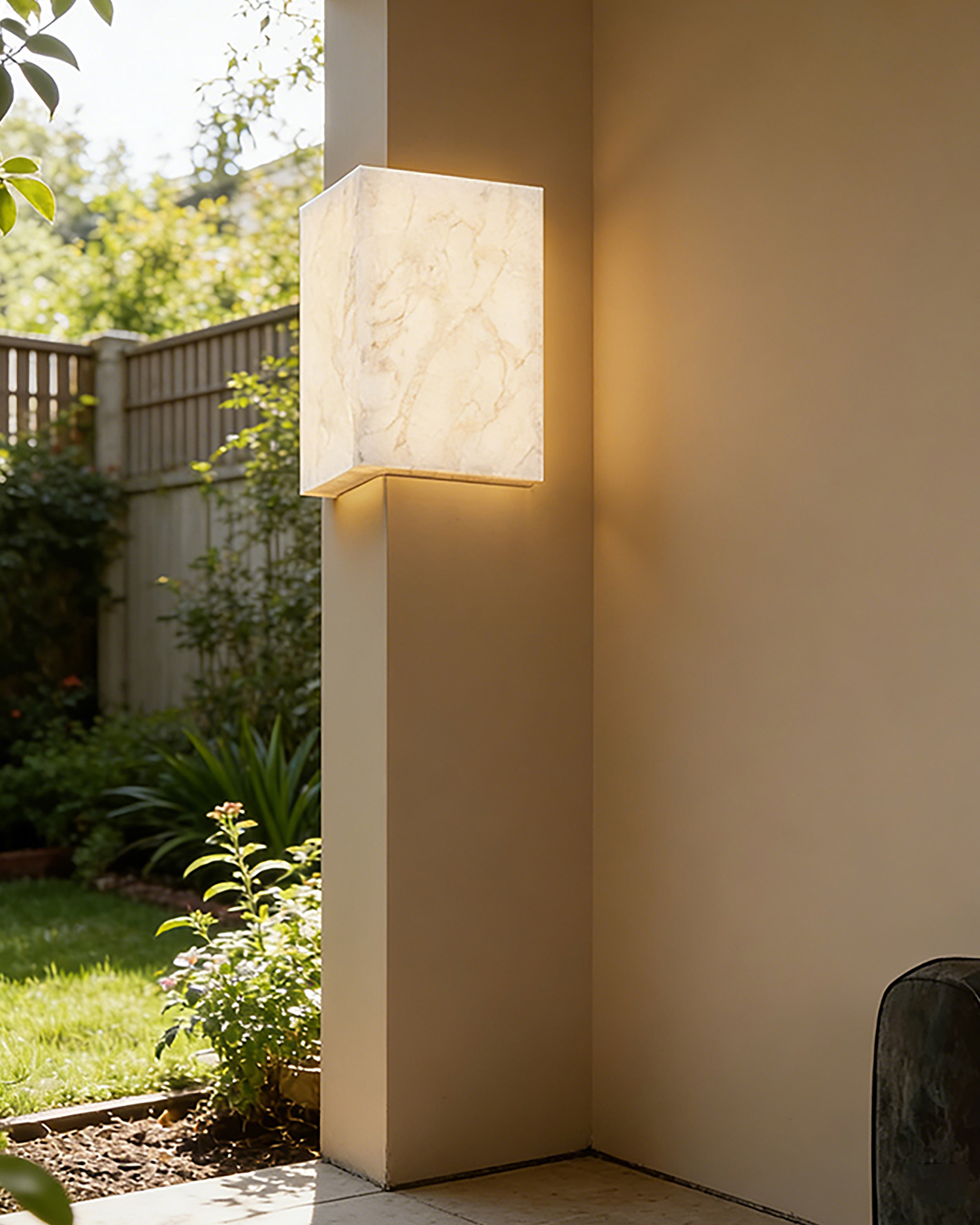 Corner Glow Alabaster Wall Light