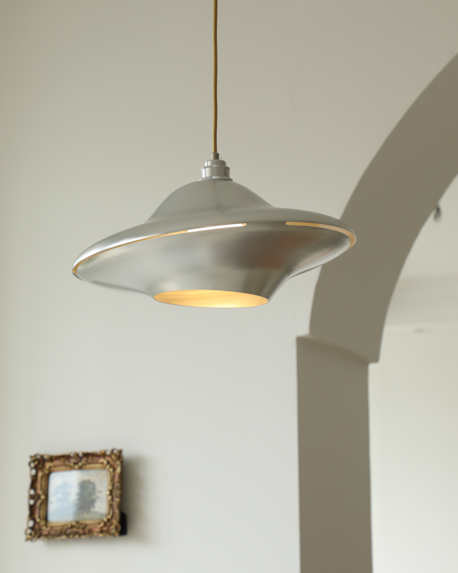 Cosmo Wave Pendant Light 