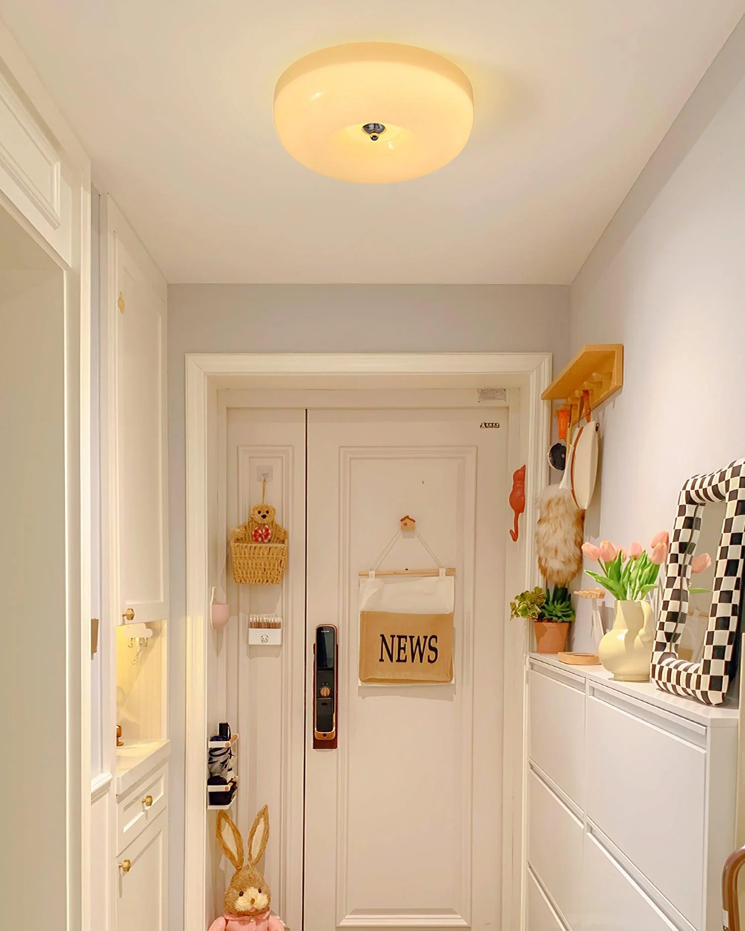 Cream Pudding Ceiling Lamp