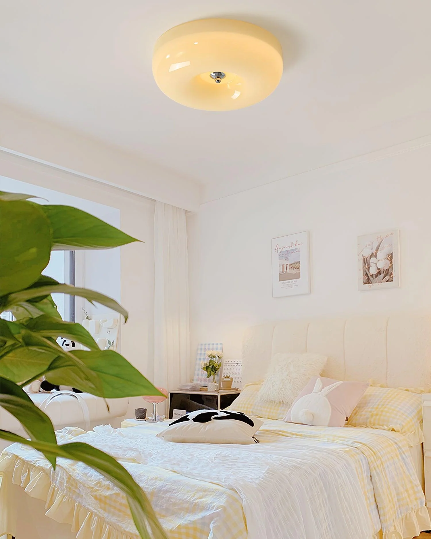 Cream Pudding Ceiling Lamp