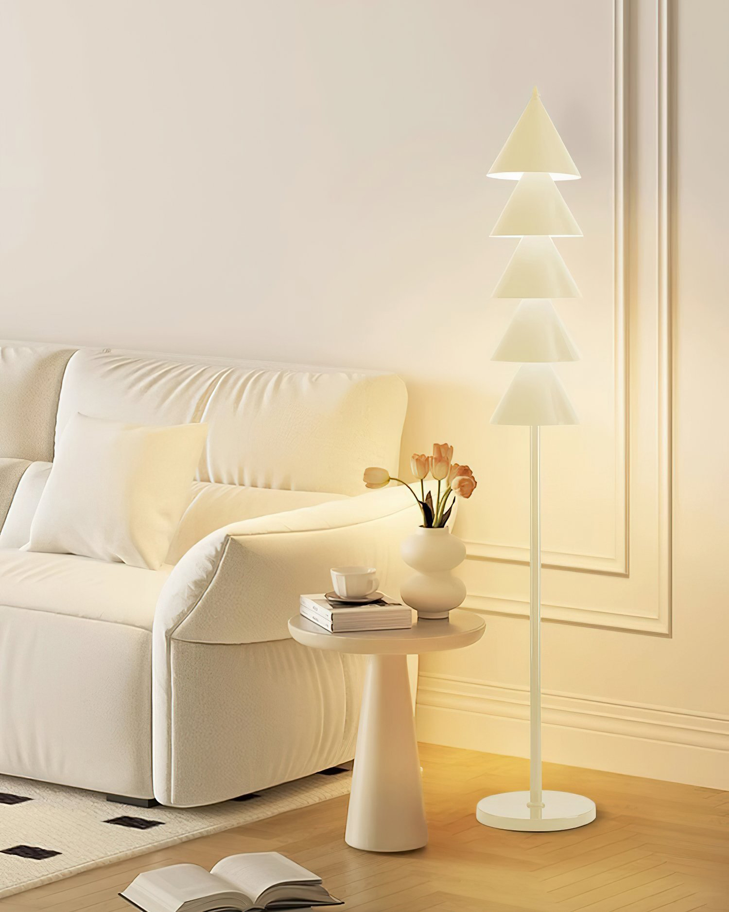 Xmas Tree-Shaped Floor Lamp