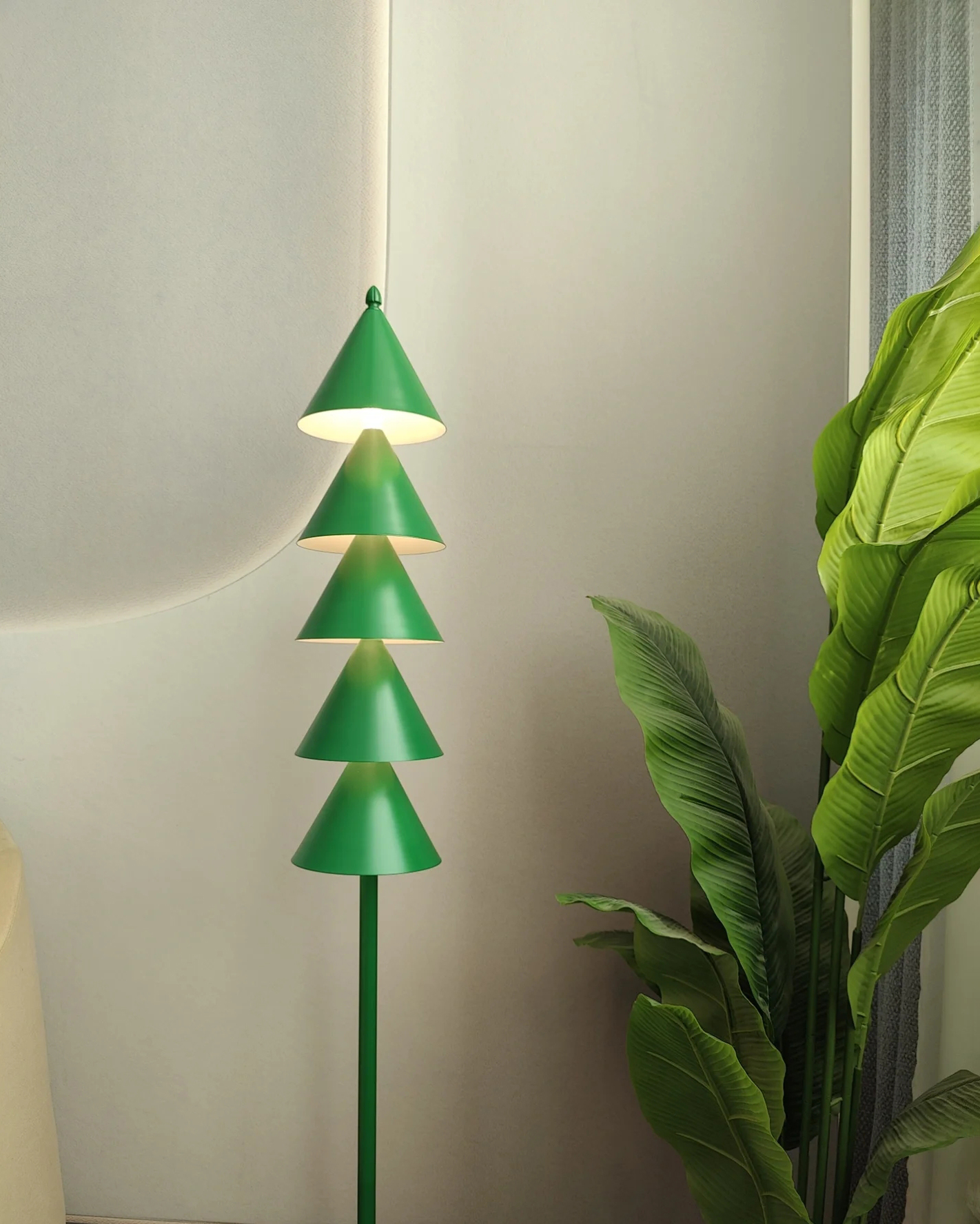 Xmas Tree-Shaped Floor Lamp