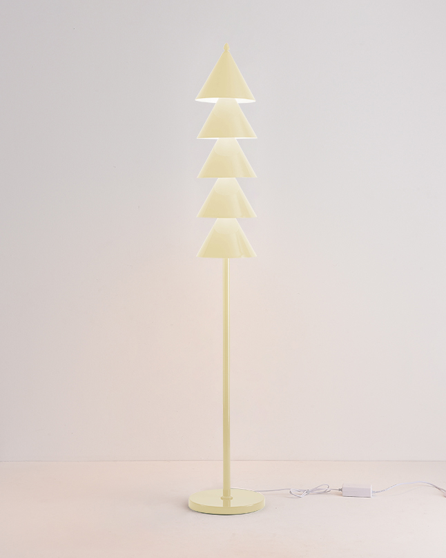 Xmas Tree-Shaped Floor Lamp