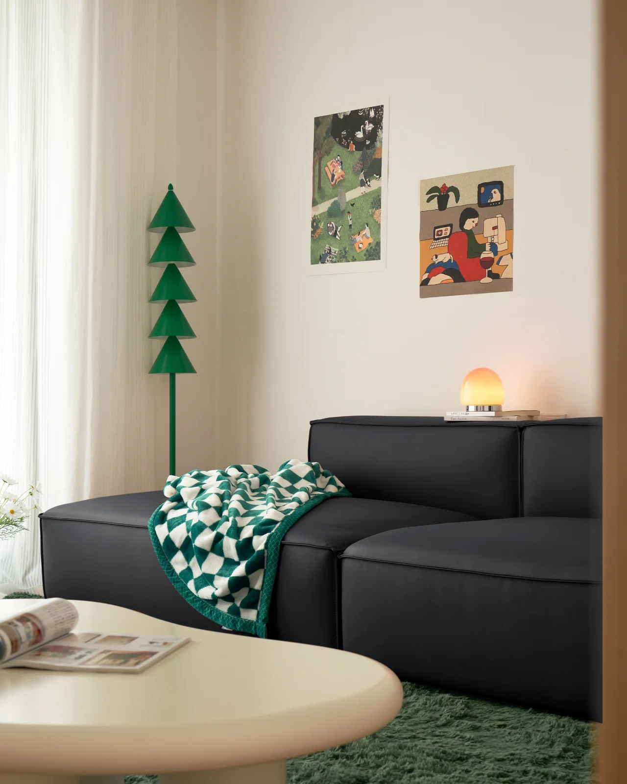 Xmas Tree-Shaped Floor Lamp