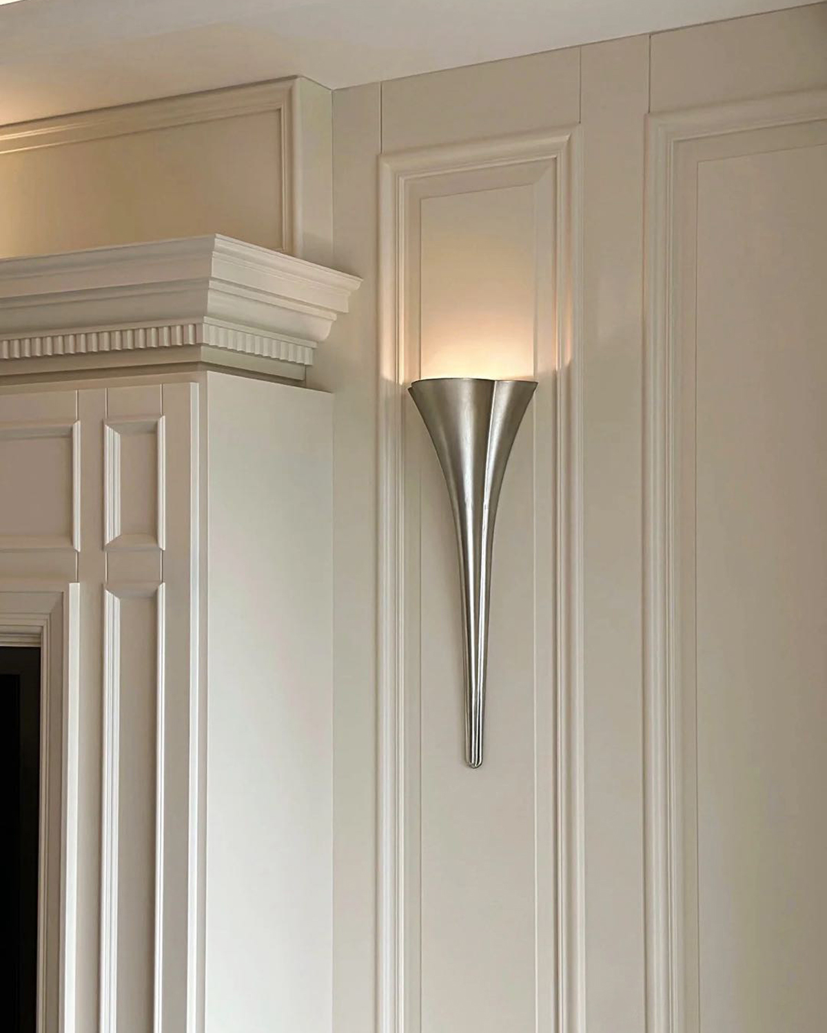Creston Flare Wall Sconce