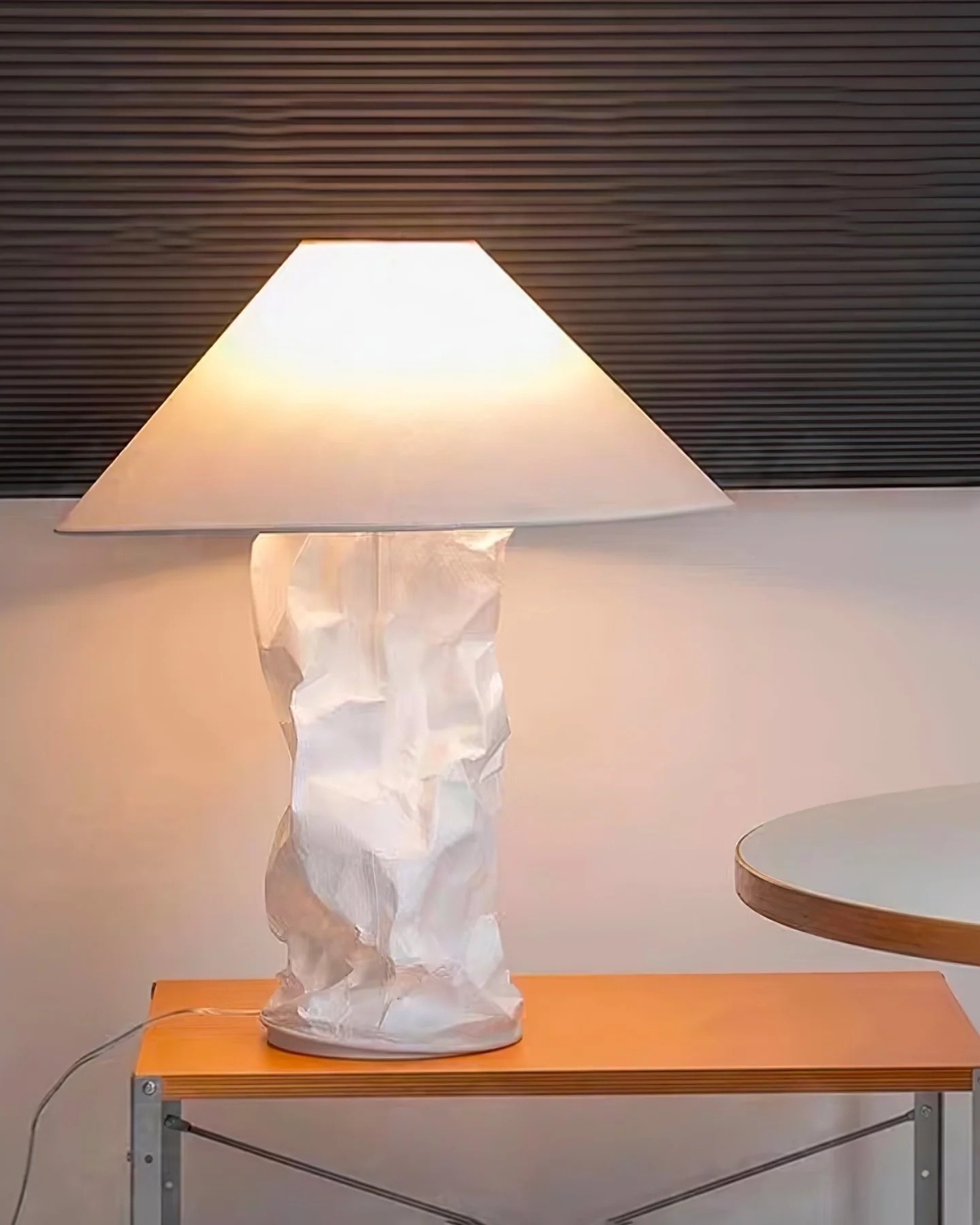 Crinkle Paper Table Lamp