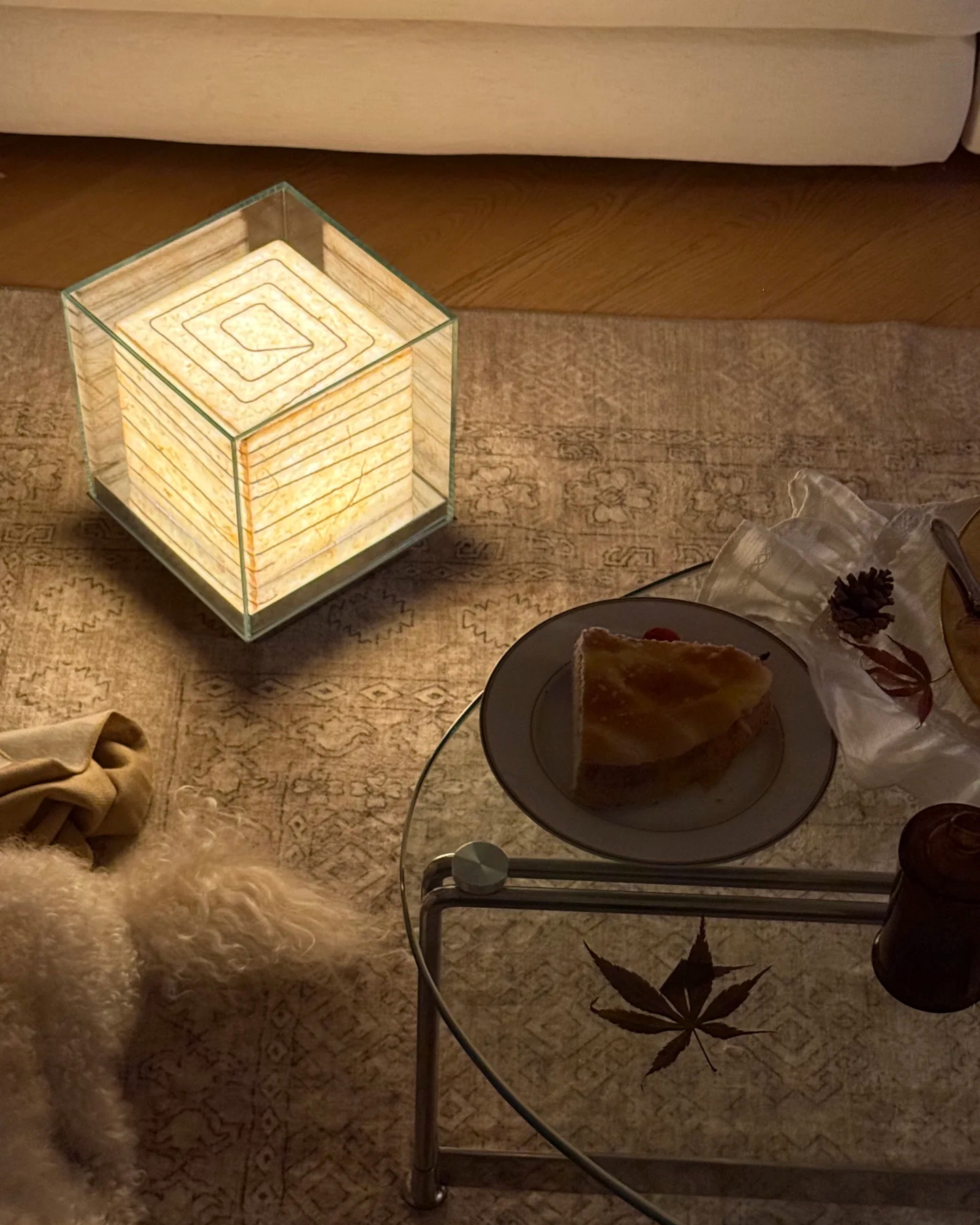 Cube Xuan Paper Table Lamp