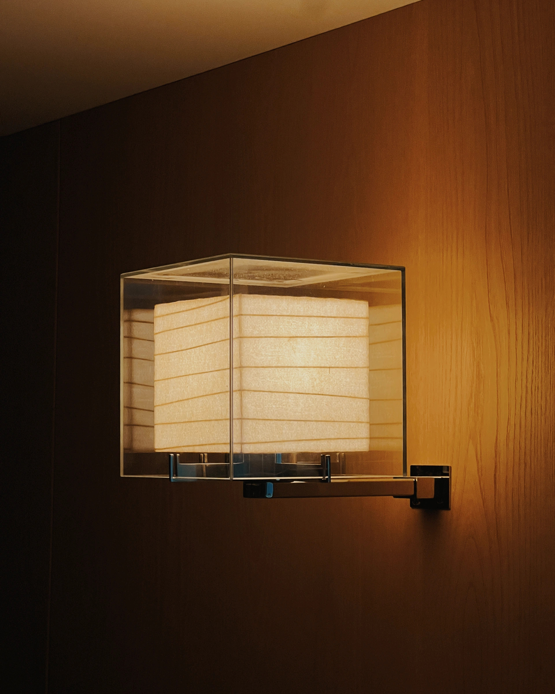 Cube Xuan Paper Wall Lamp