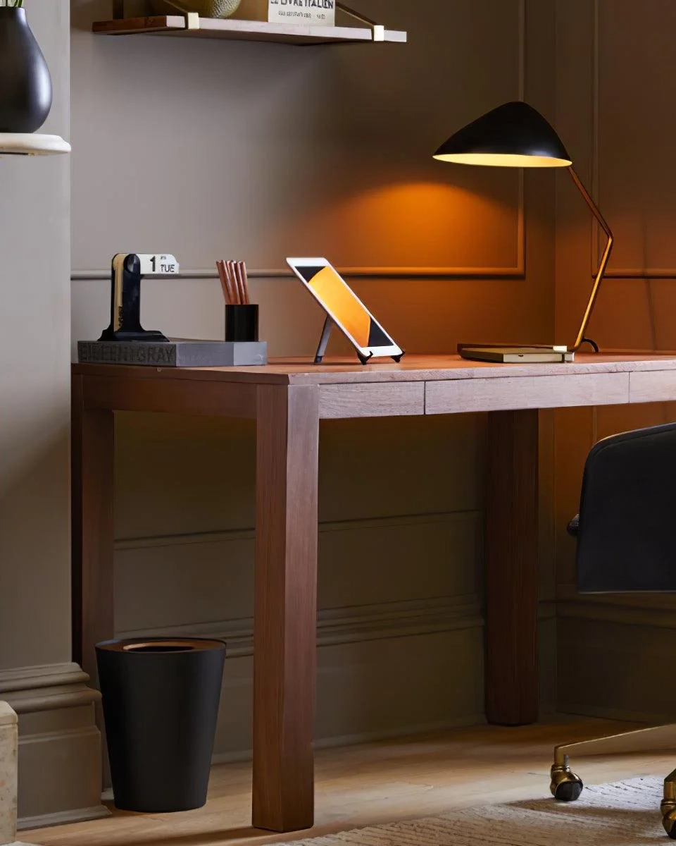 Curvilinear Mid-Century Table Lamp