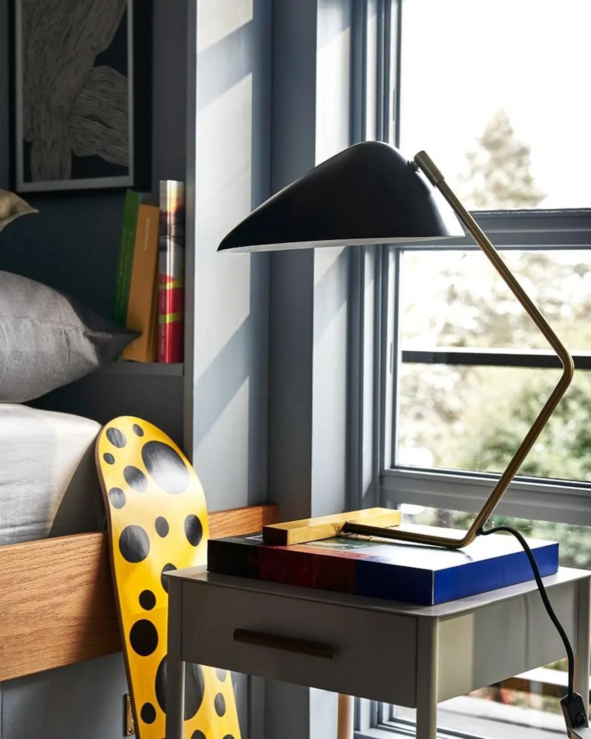 Curvilinear Mid-Century Table Lamp