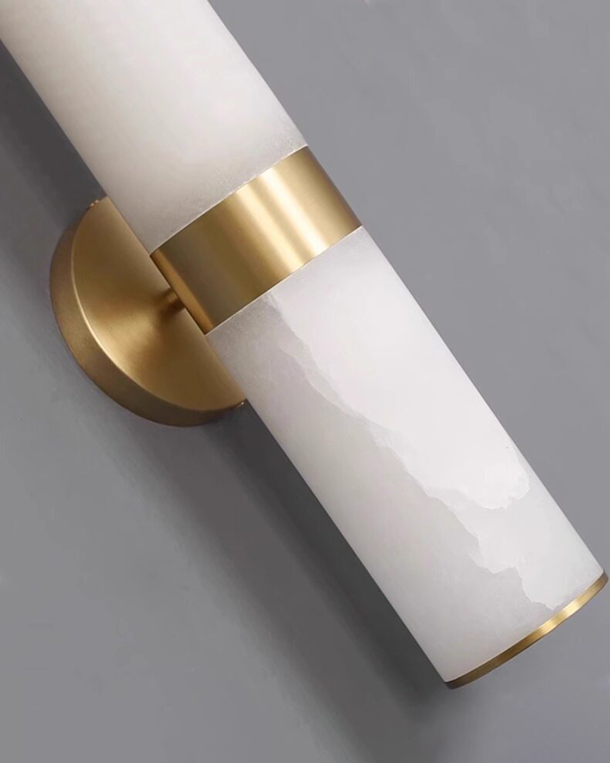 Cylindro Alabaster Wall Light