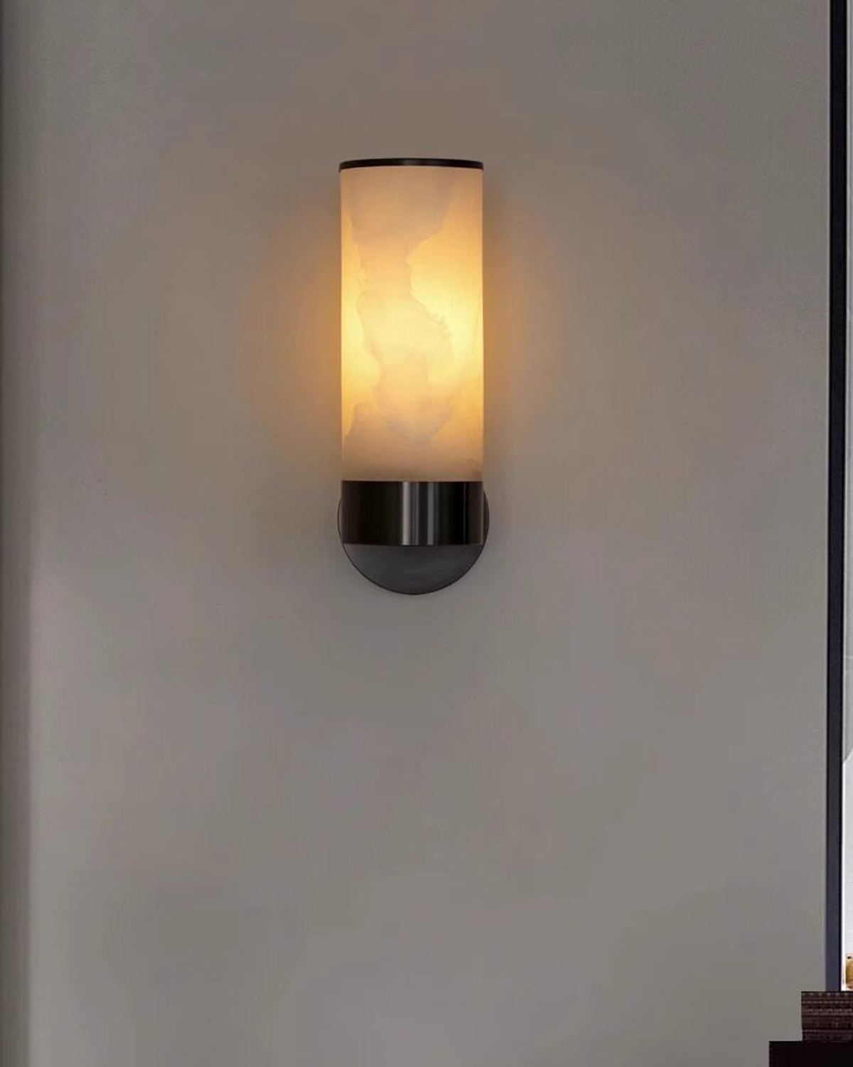 Cylindro Alabaster Wall Light