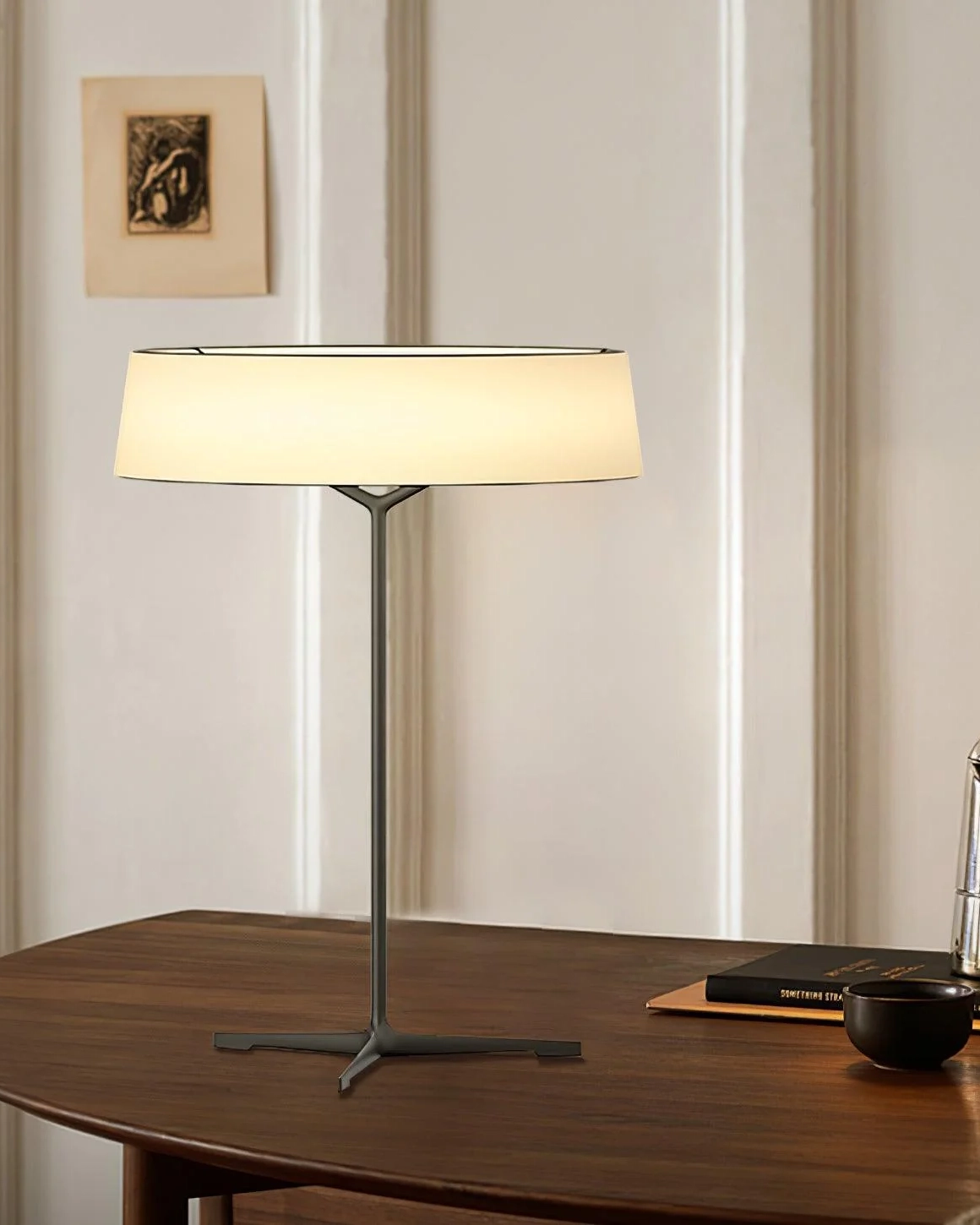 Dama Table Lamp