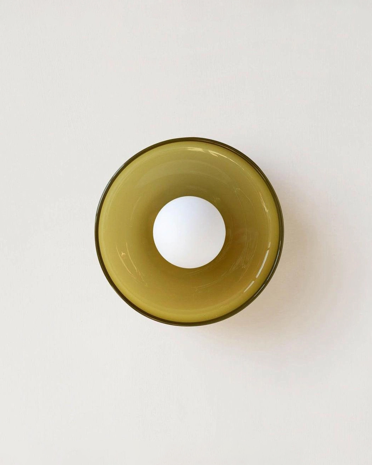 Dish Glass Wall Lamp