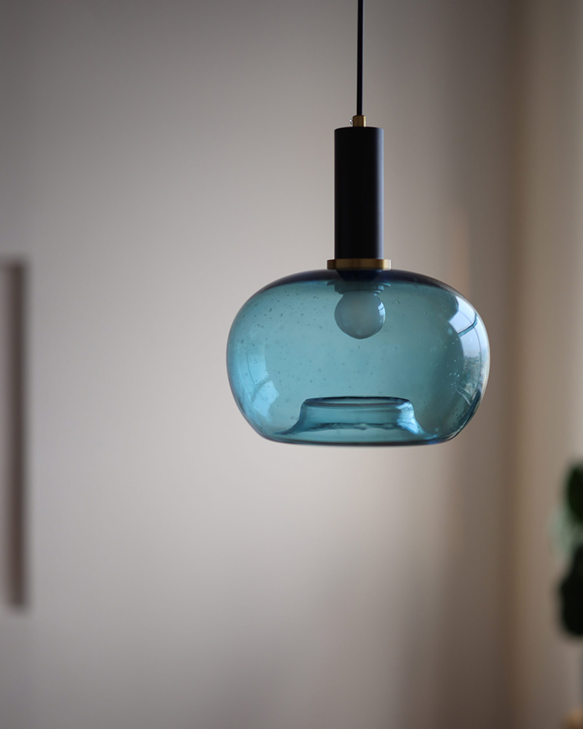 Drift Bubble Glass Pendant Light