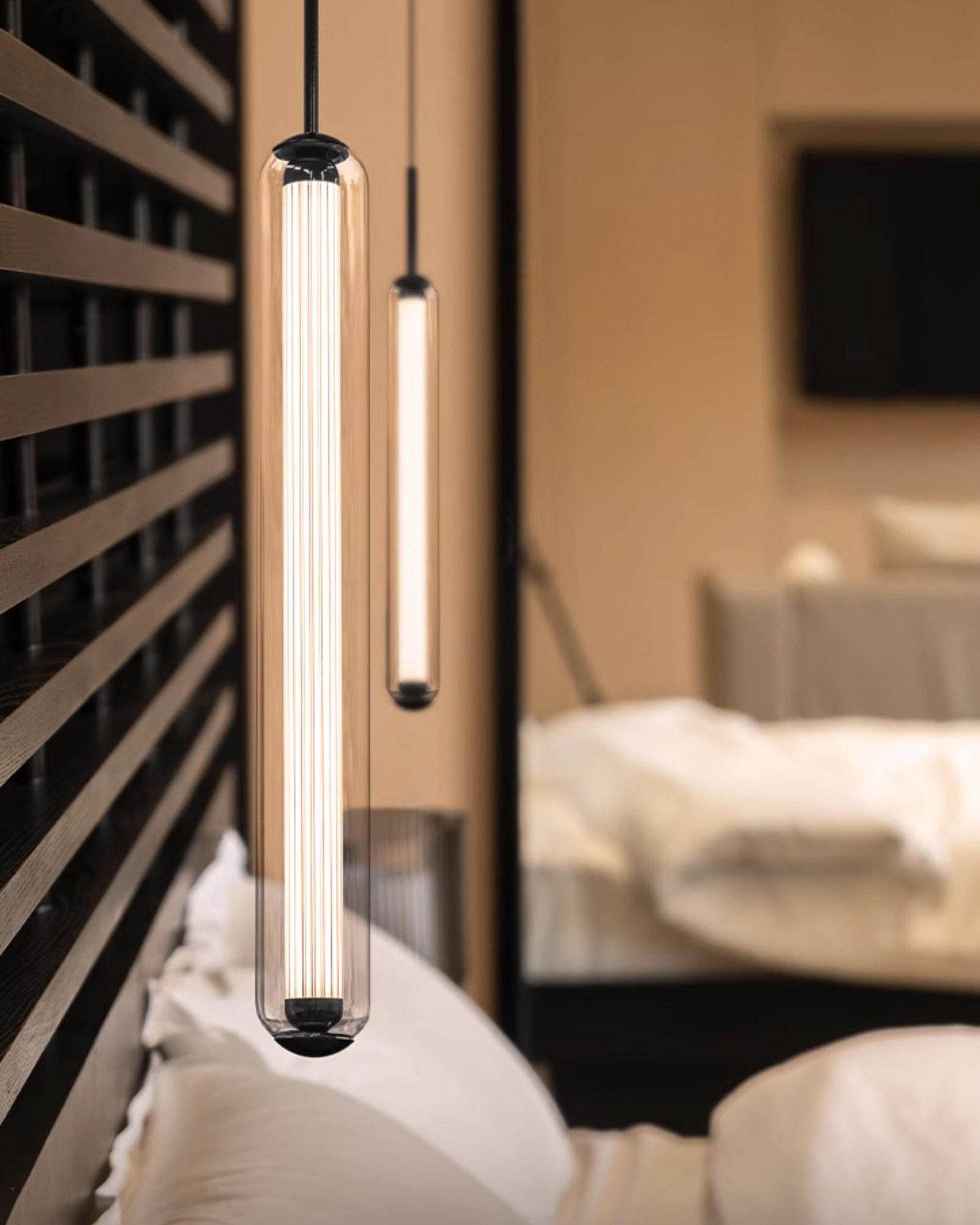Drizzle Glass Pendant Light
