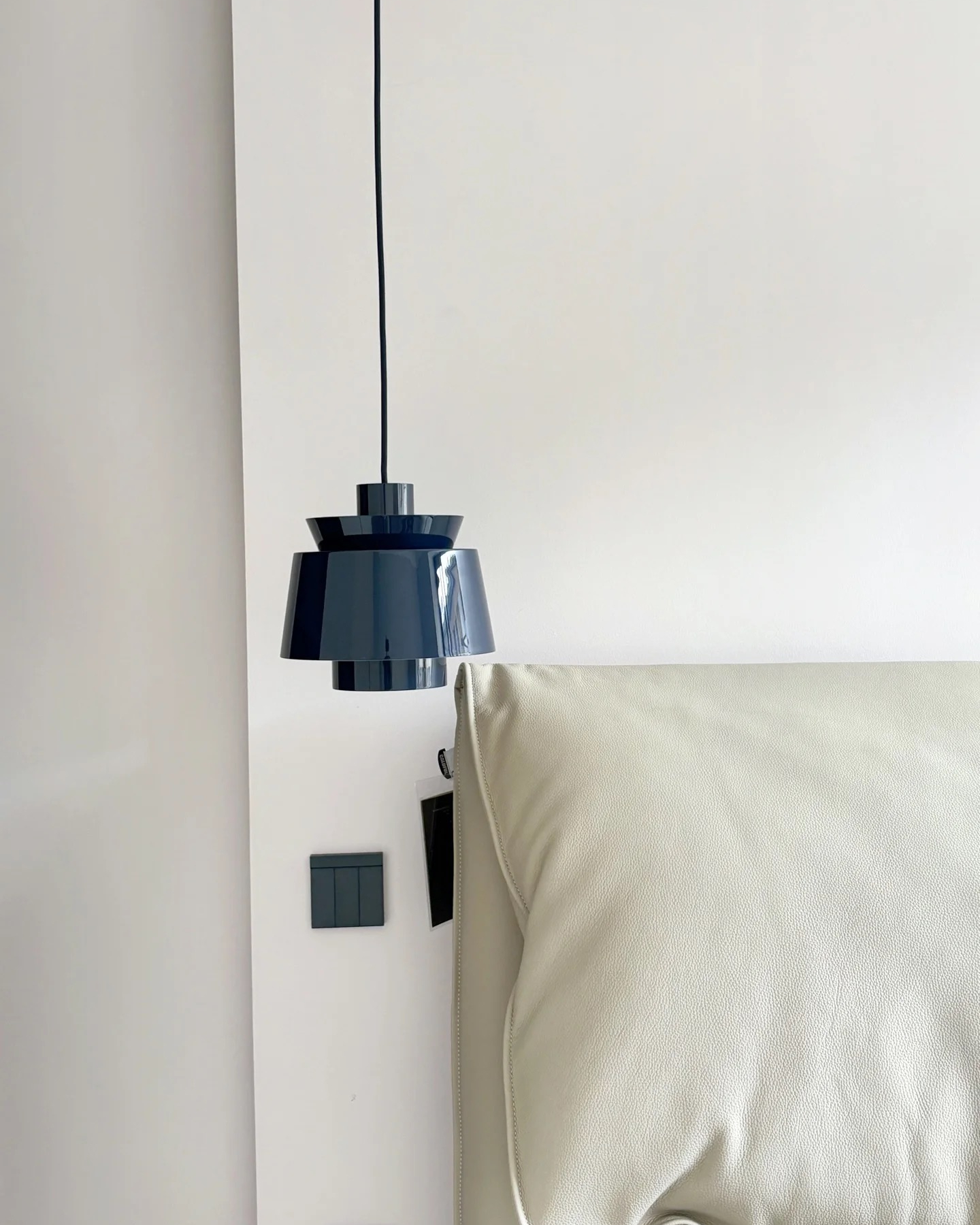 Echo Pendant Light