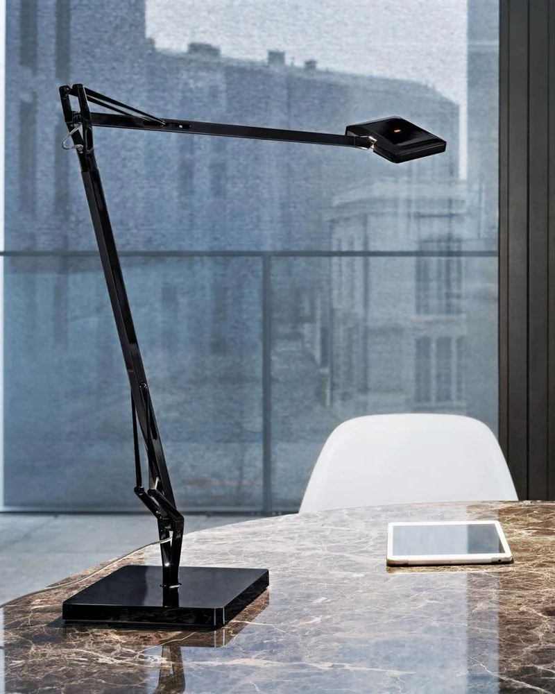 Edge Table Lamp