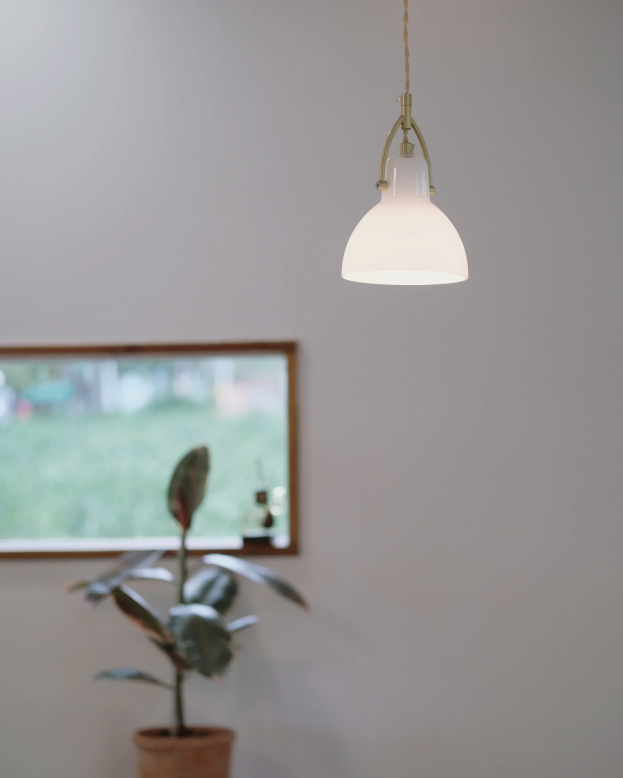 Elise Opal Glass Pendant Light
