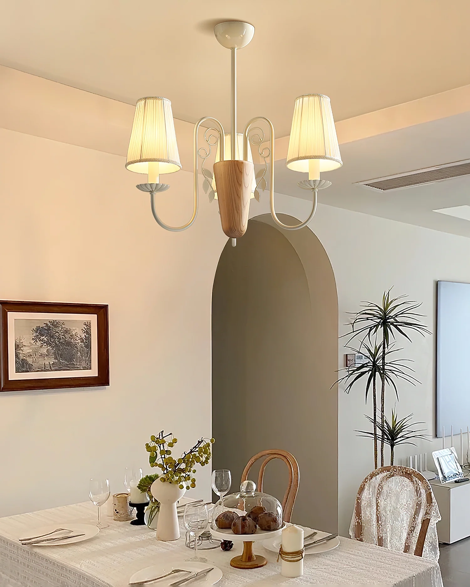 Evelora Chandelier