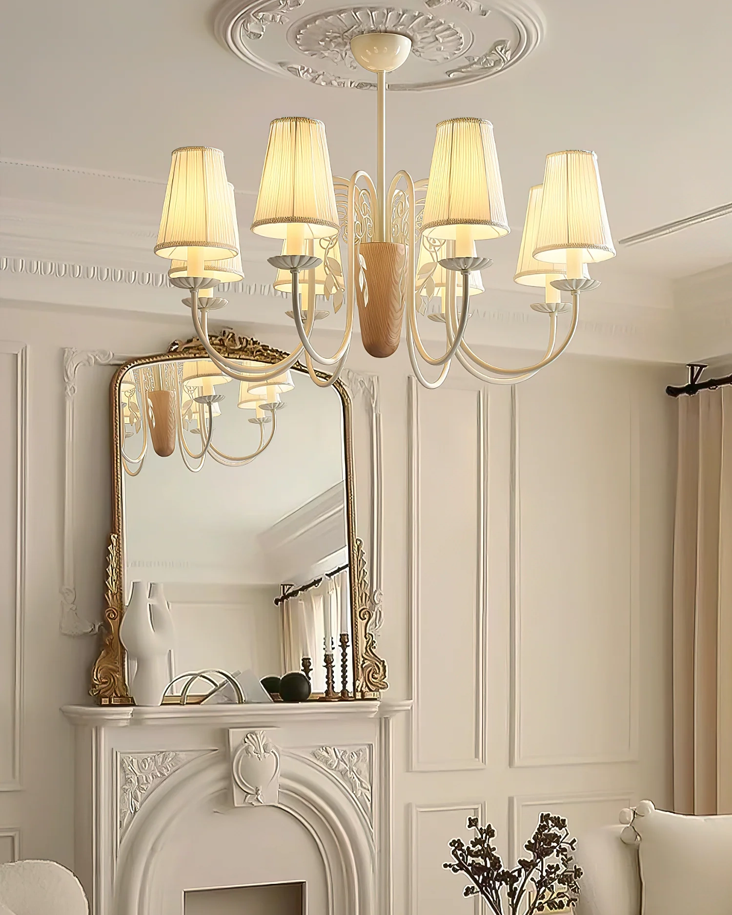 Evelora Chandelier
