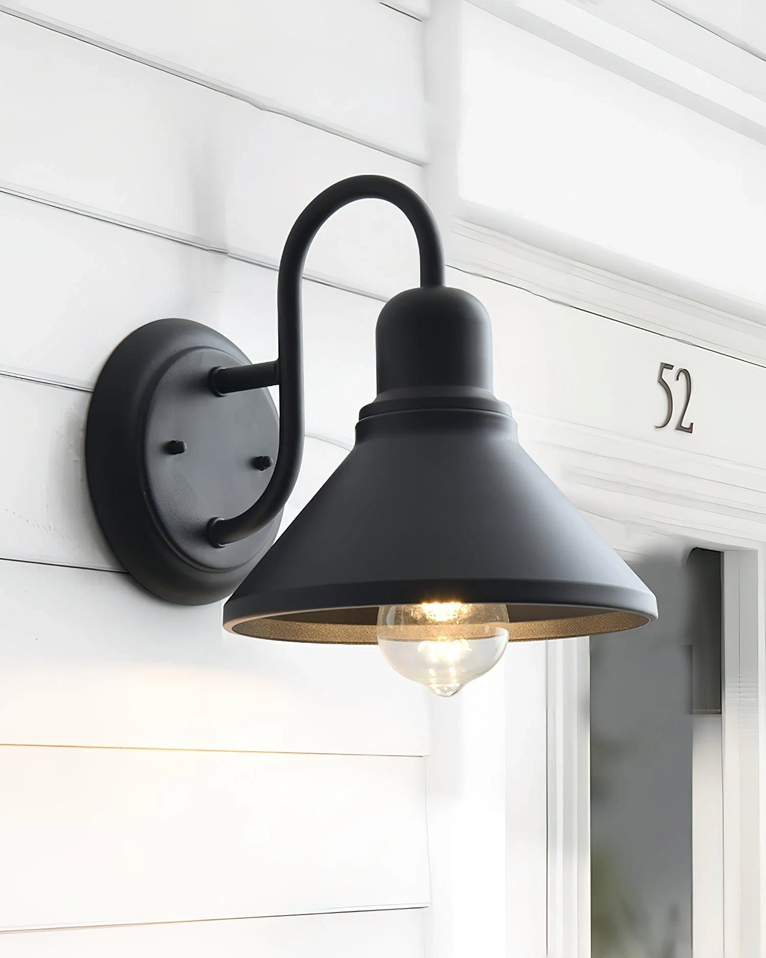 Fable Outdoor Wall Lamp
