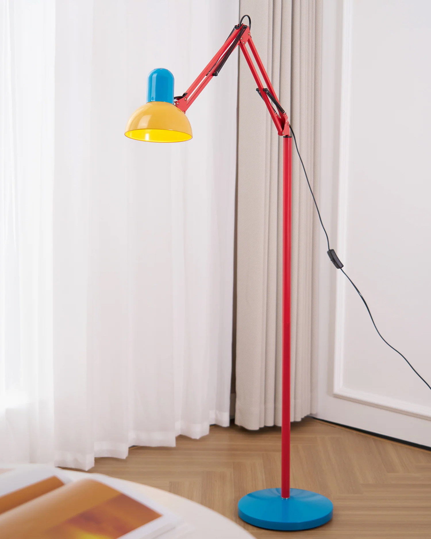 Flexi Bright Floor Lamp