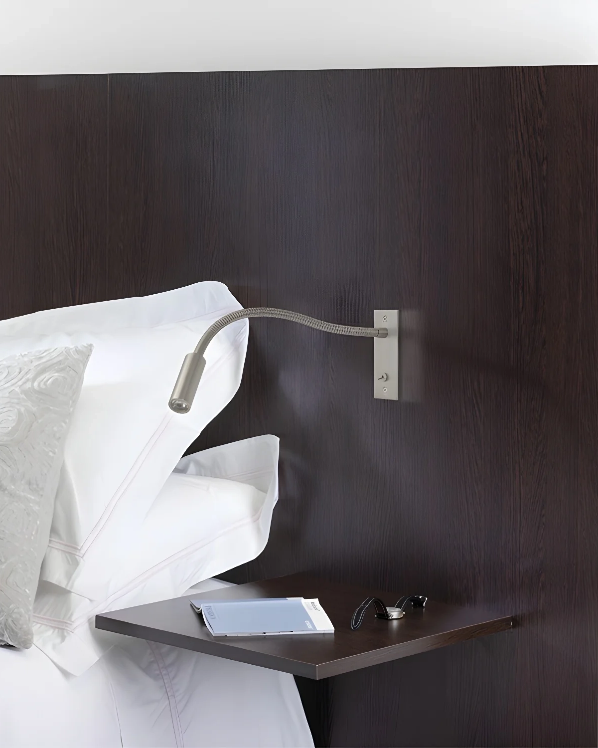 Flexible Gooseneck Wall Lamp