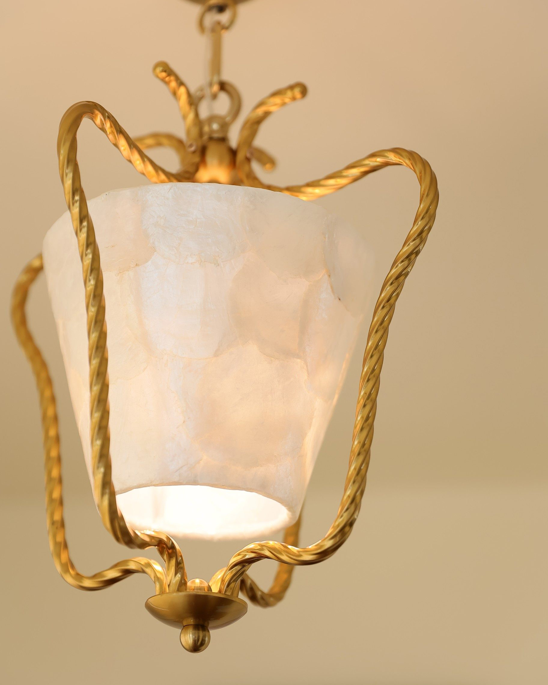 Florent Shell Ceiling Light