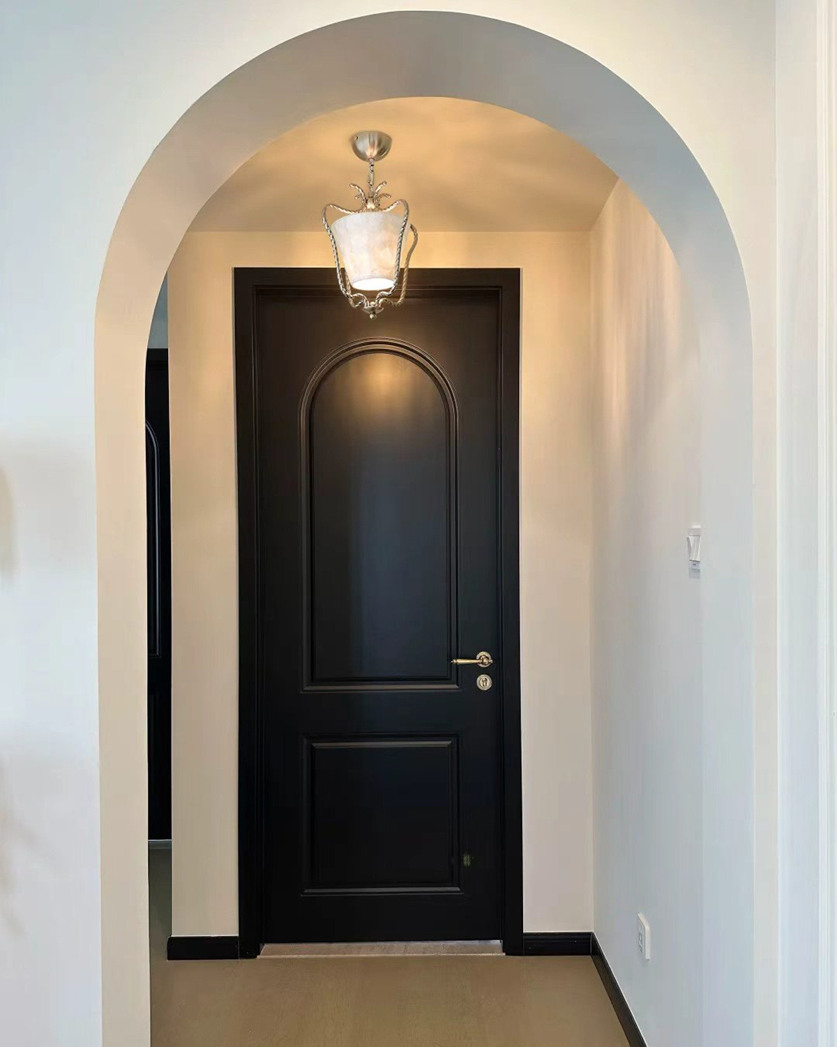 Florent Shell Ceiling Light