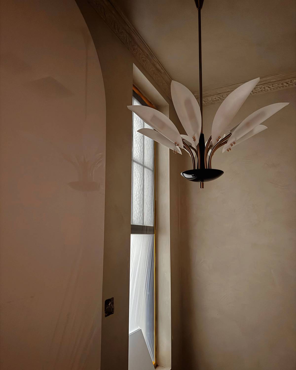 Folia Bloom Chandelier
