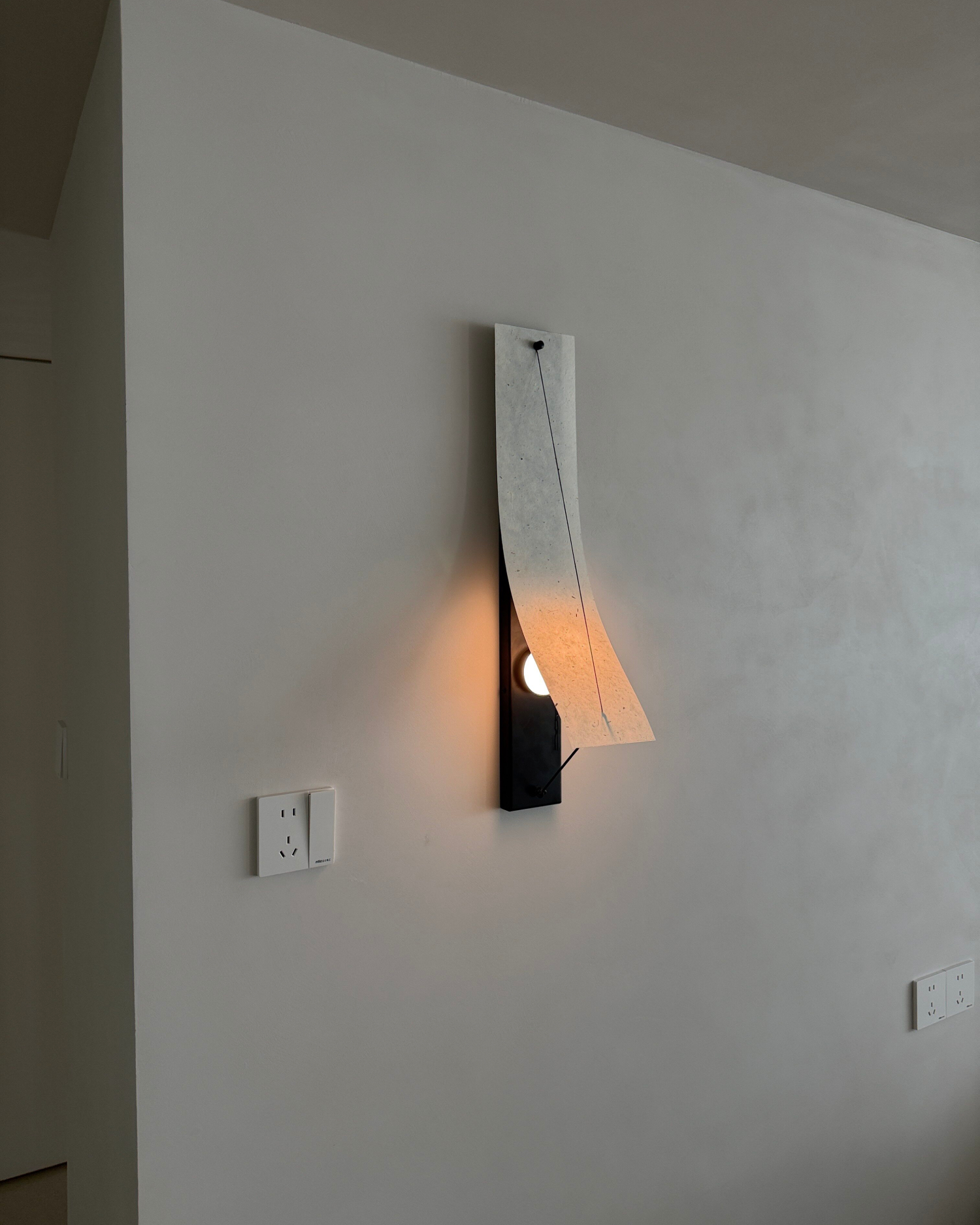 Folio Wall Sconce