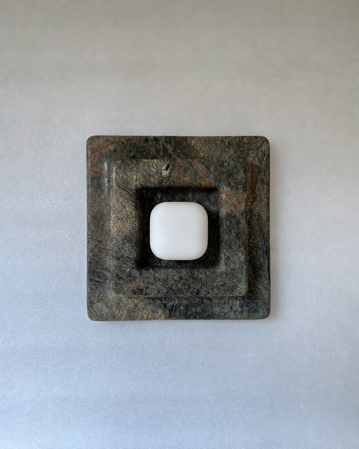 Strata Stone Wall Sconce