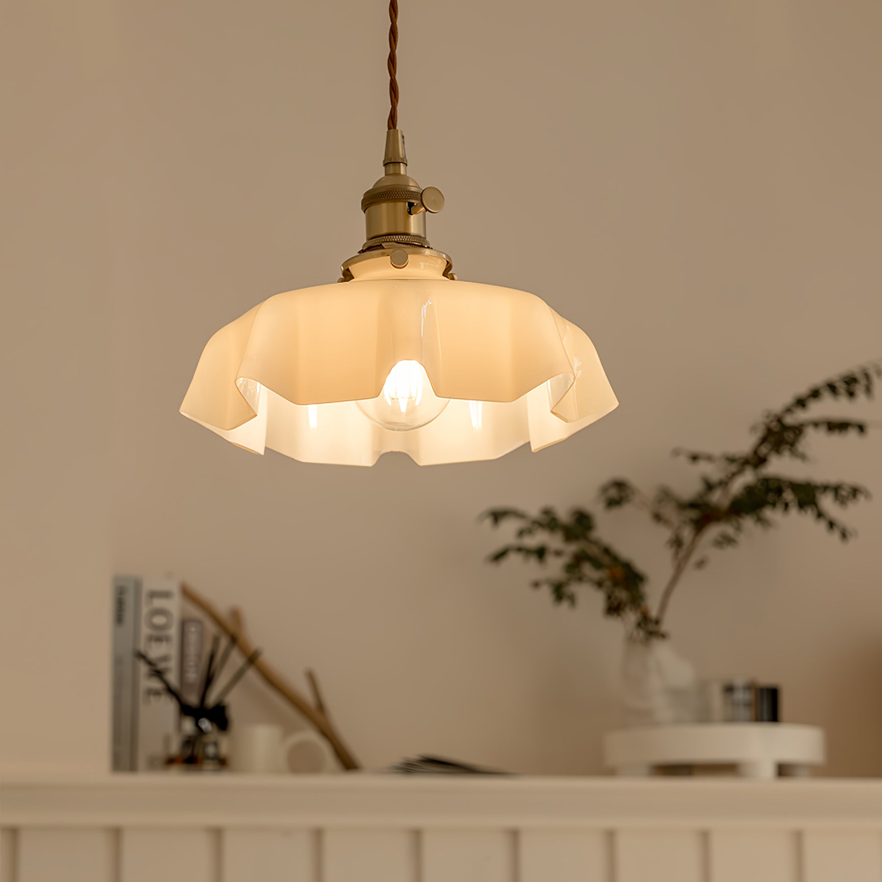 French Flower Pendant Swag Light-elegalight