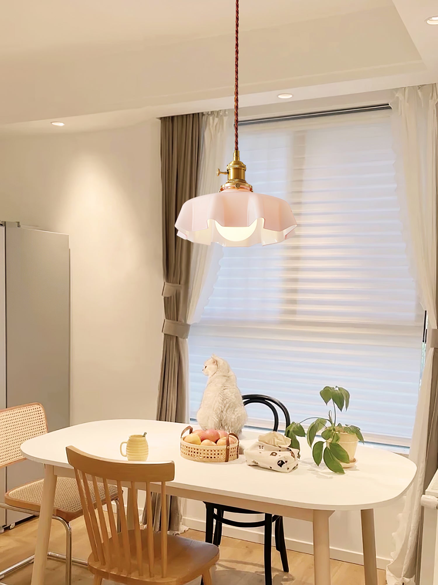 French Flower Pendant Swag Light-elegalight