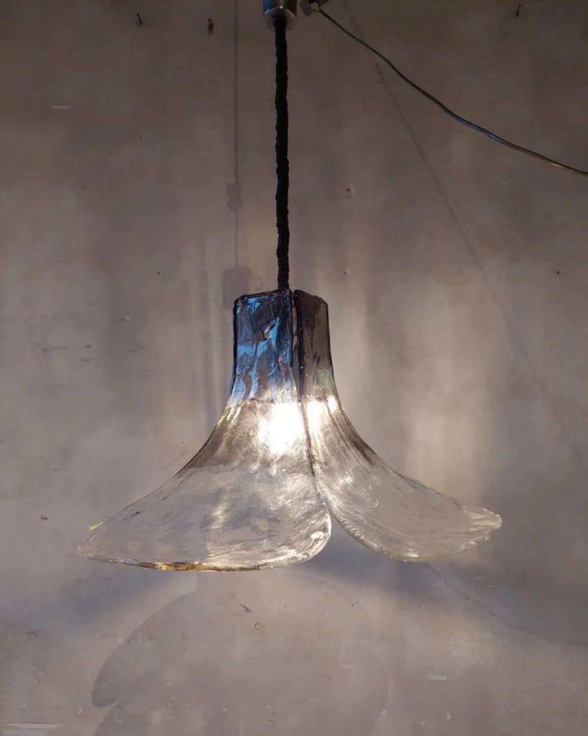 Murano Glass Flower Pendant Lamp