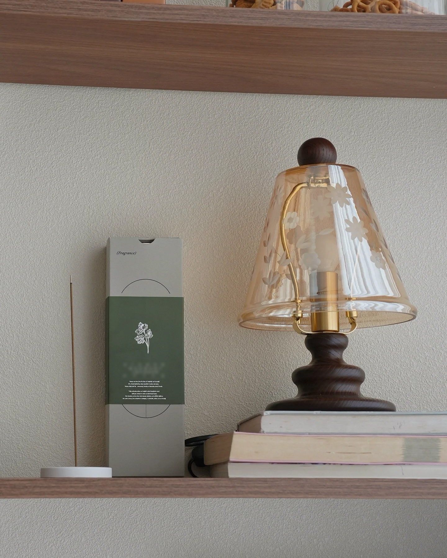 Garden Veil Glass Table Lamp