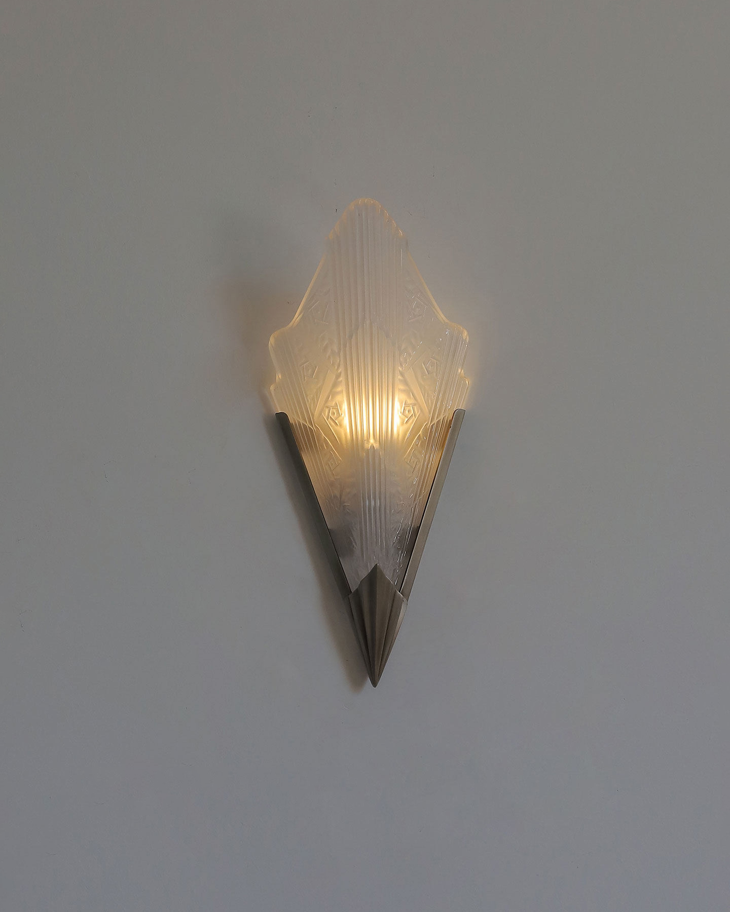 Gatsby Glass Wall Sconce