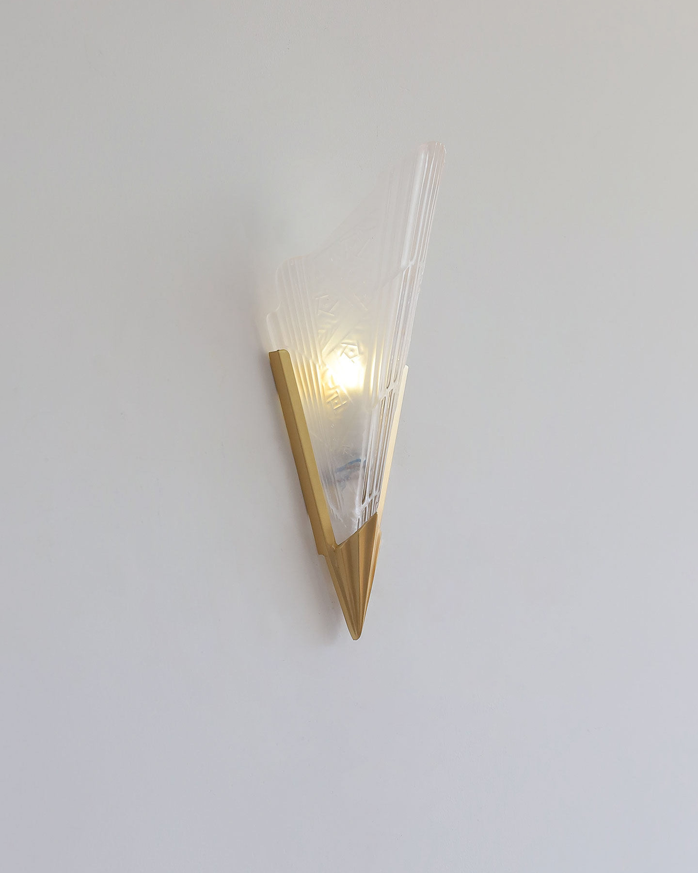 Gatsby Glass Wall Sconce