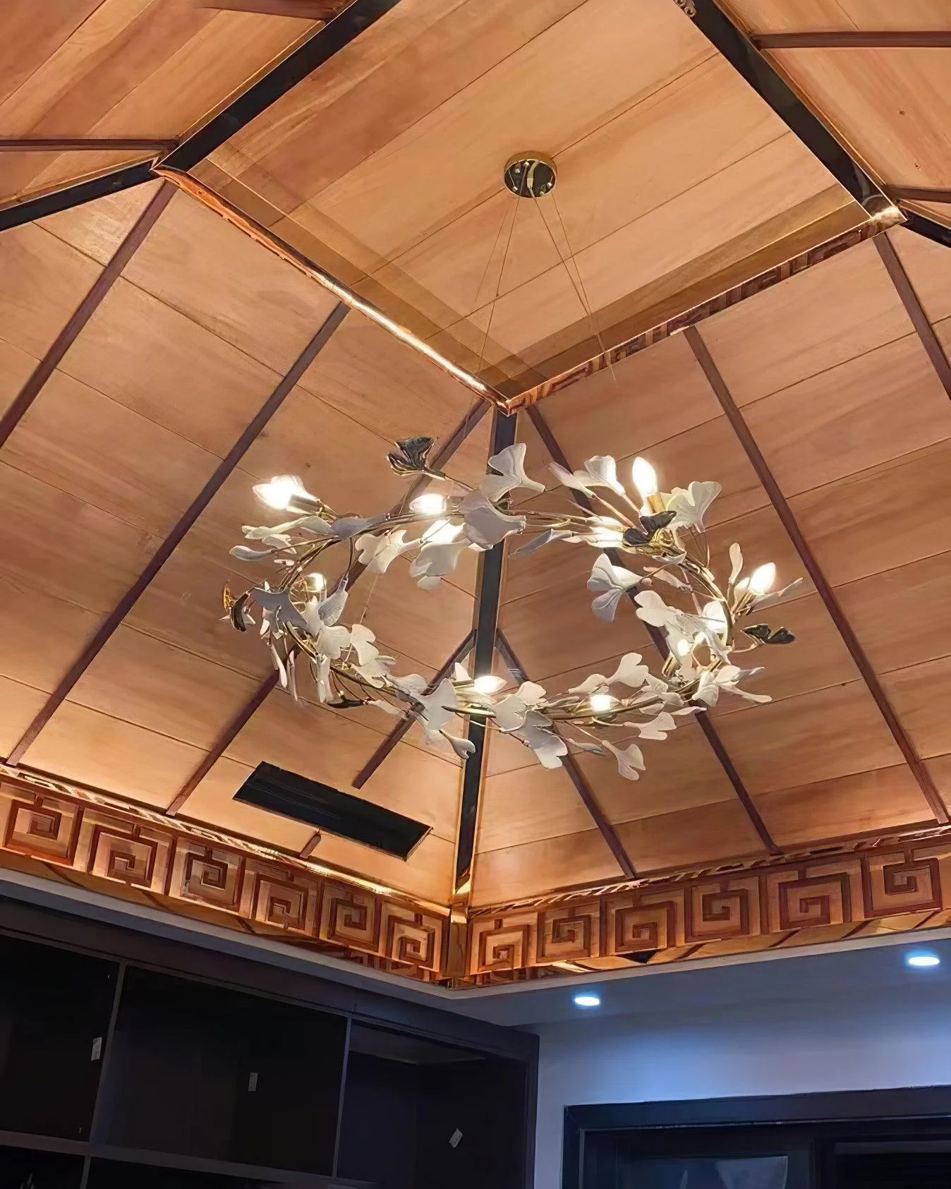 Gingko Chandelier U