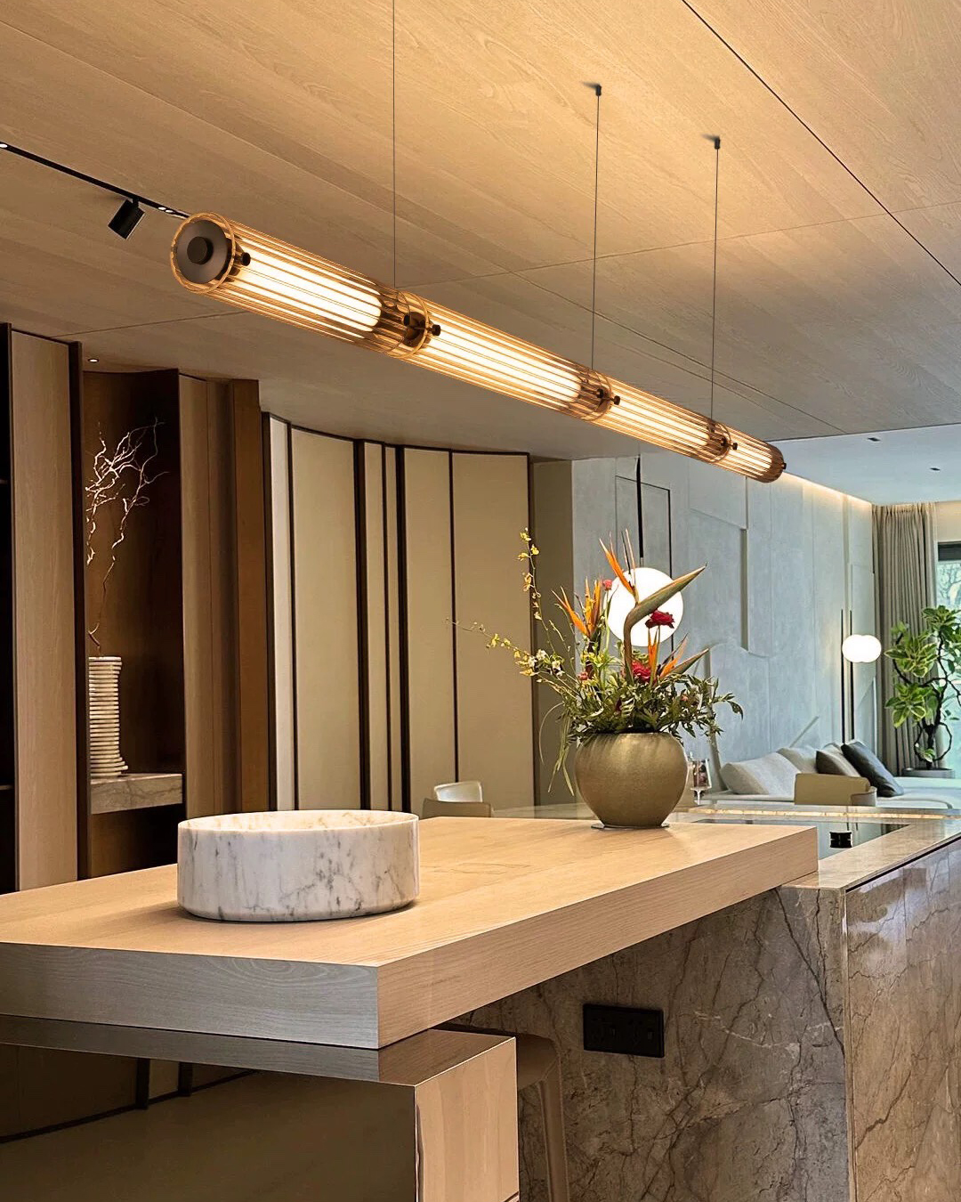 Glint Wave Linear Pendant Light