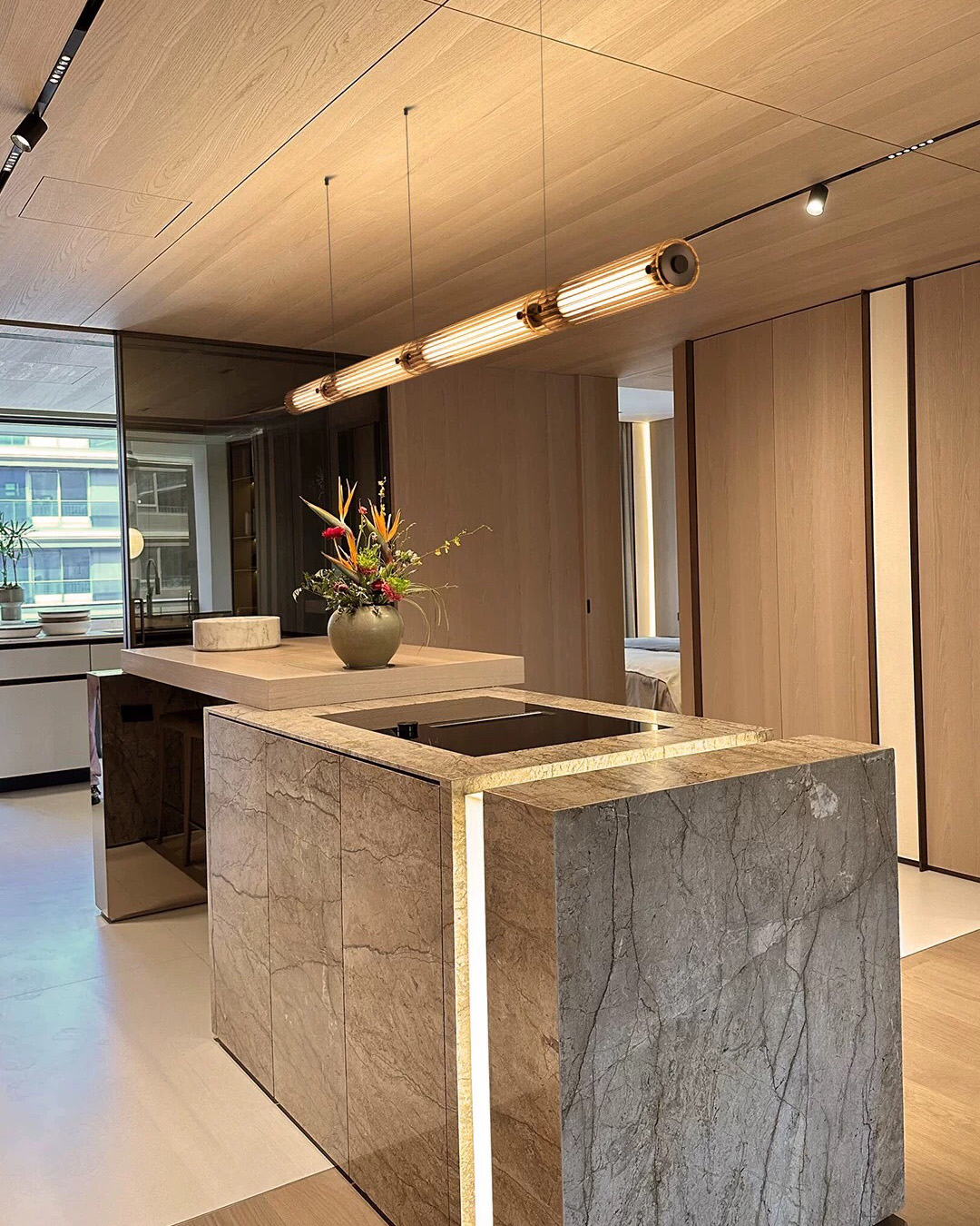 Glint Wave Linear Pendant Light