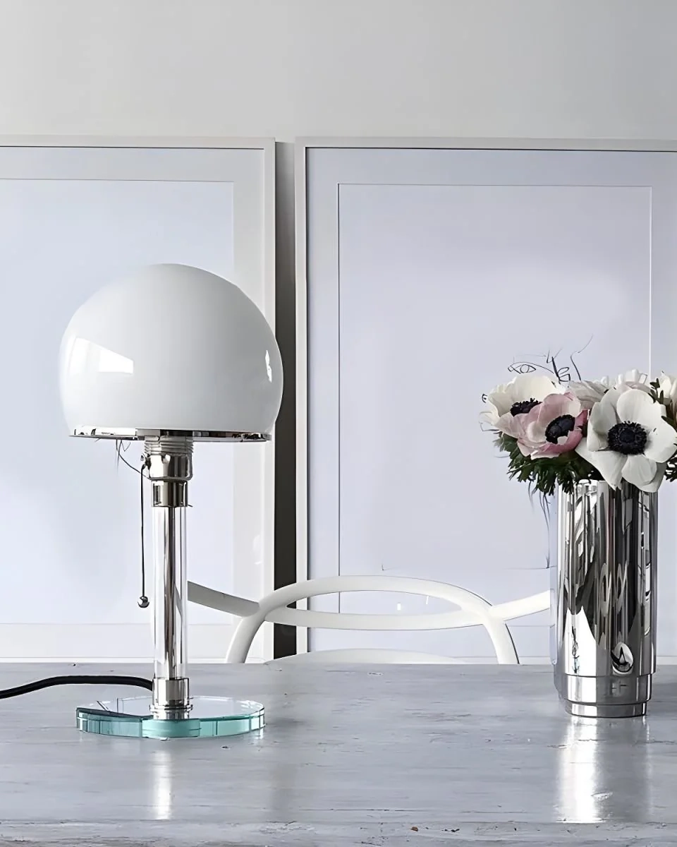 Globe Glass Table Lamp