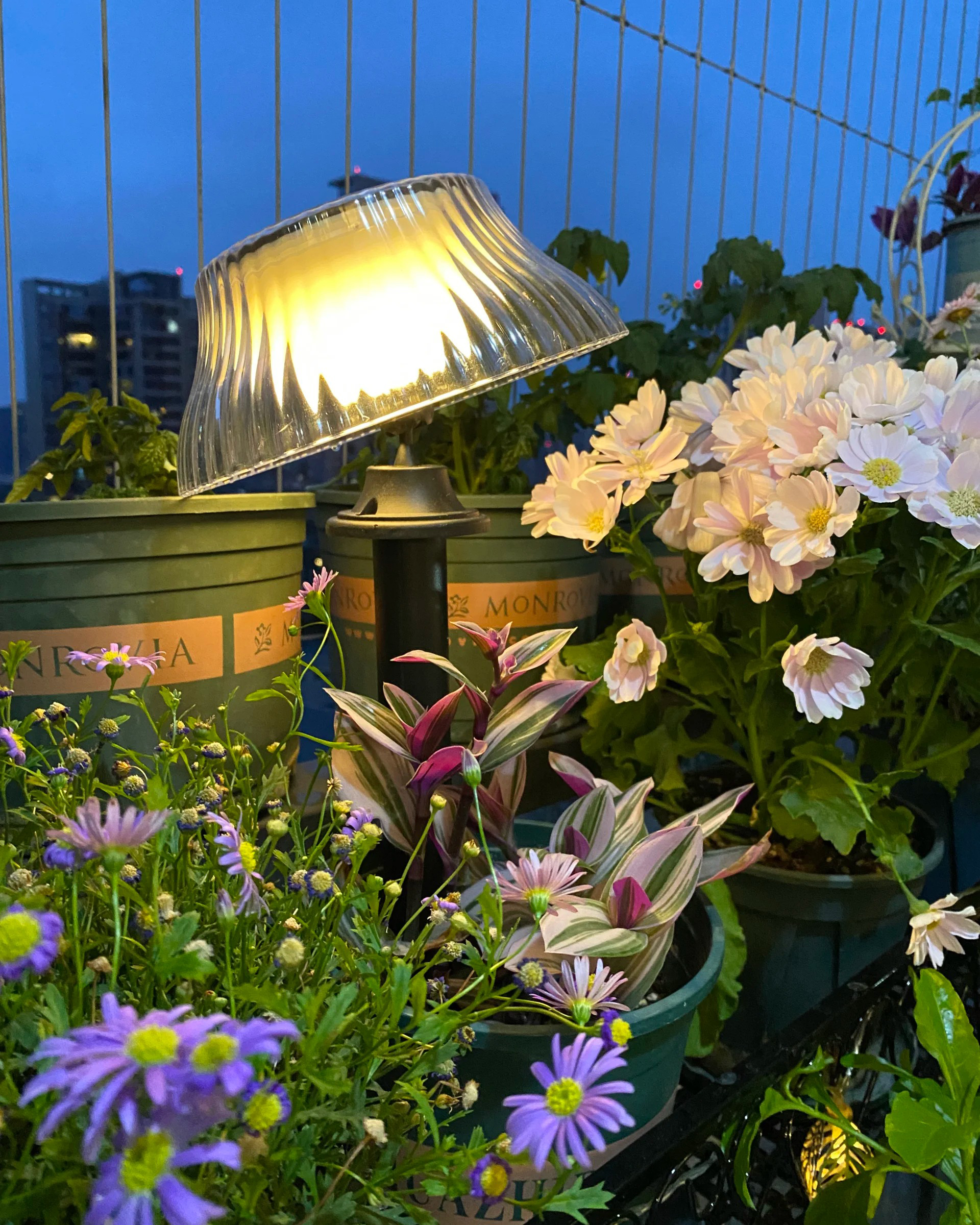 Glowberry Outdoor Stake Light