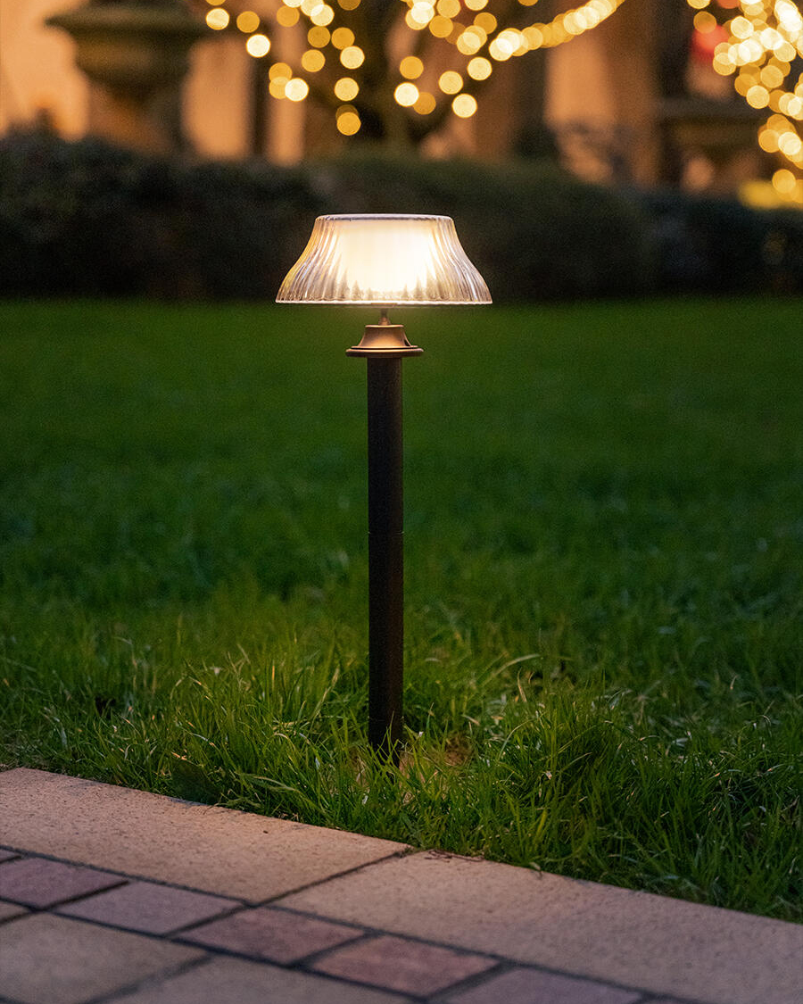 Glowberry Outdoor Stake Light