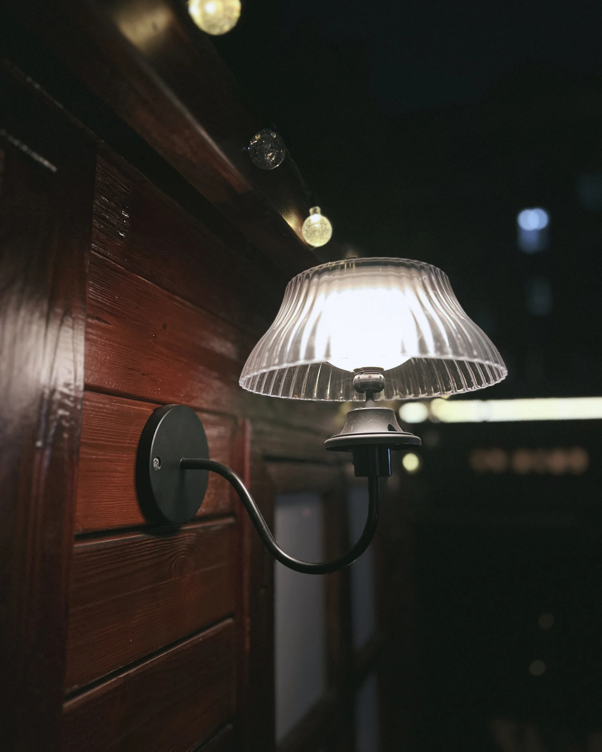 Glowberry Outdoor Wall Lamp